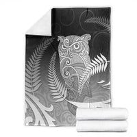 New Zealand Aotearoa Ruru Blanket Maori Fern Art Black LT05 - Polynesian Pride