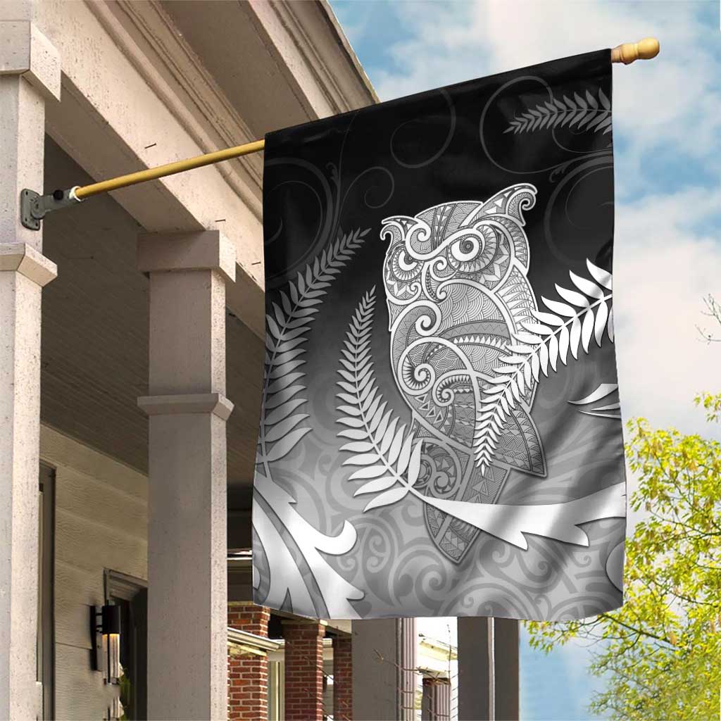 New Zealand Aotearoa Ruru Garden Flag Maori Fern Art Black