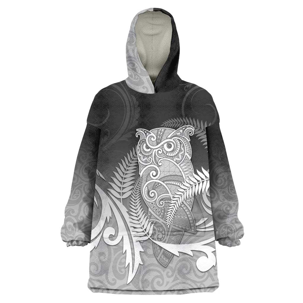 New Zealand Aotearoa Ruru Wearable Blanket Hoodie Maori Fern Art Black LT05 One Size Black - Polynesian Pride