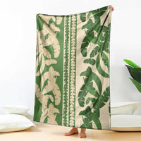 Hawaii Pua Kenikeni Lei Blanket With Lau Maia Green