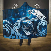 New Zealand Matariki Hooded Blanket Pigeon Kereru Maori Fern Art