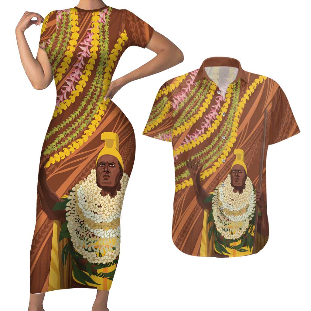 Hawaii King Kamehameha Couples Matching Short Sleeve Bodycon Dress and Hawaiian Shirt Hawaiian Kakau Pattern With Leis LT05 Brown - Polynesian Pride