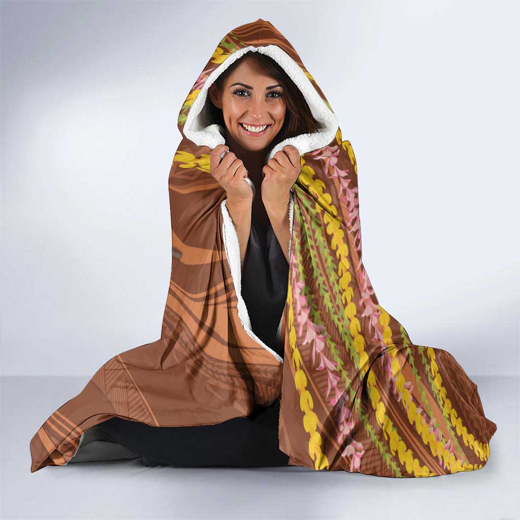 Hawaii King Kamehameha Hooded Blanket Hawaiian Kakau Pattern With Leis LT05 - Polynesian Pride