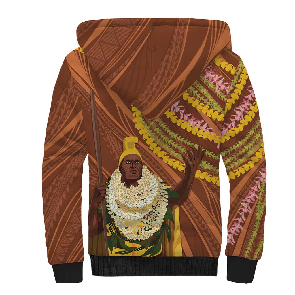 Hawaii King Kamehameha Sherpa Hoodie Hawaiian Kakau Pattern With Leis LT05 - Polynesian Pride
