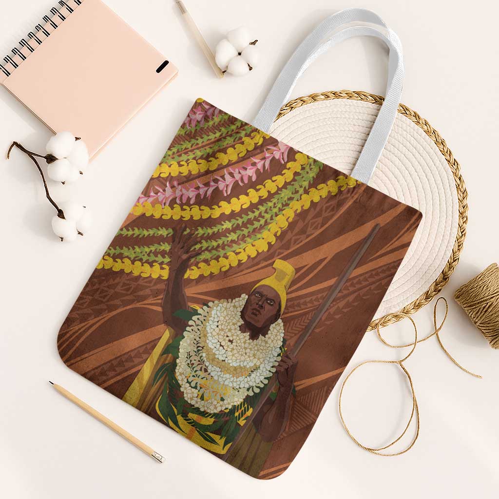 Hawaii King Kamehameha Tote Bag Hawaiian Kakau Pattern With Leis LT05 White Strap One Size Brown - Polynesian Pride