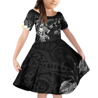 Polynesia Hammerhead Shark Family Matching Off Shoulder Short Dress and Hawaiian Shirt Tropical Flowers Tribal Pattern Black LT05 Daughter's Dress Black - Polynesian Pride