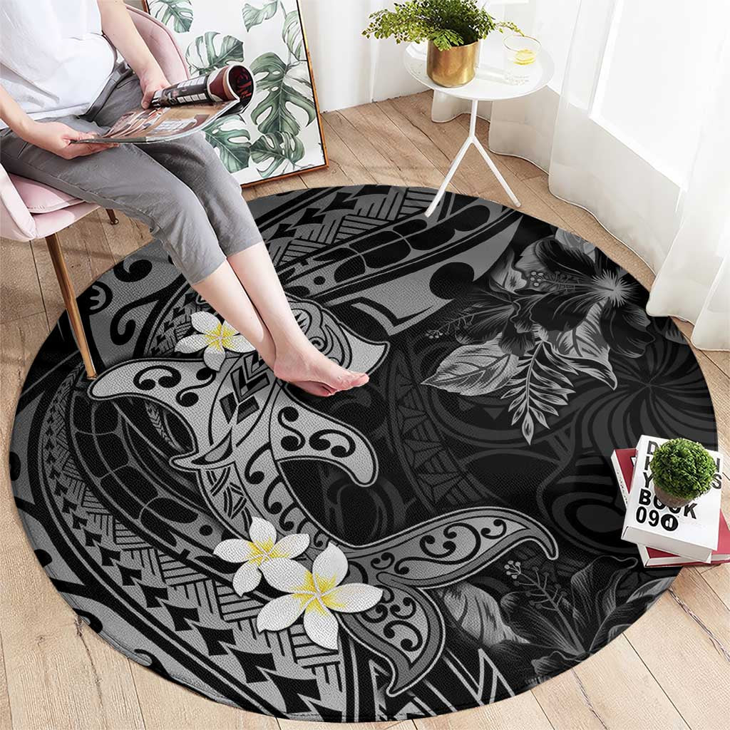 Polynesia Hammerhead Shark Round Carpet Tropical Flowers Tribal Pattern Black