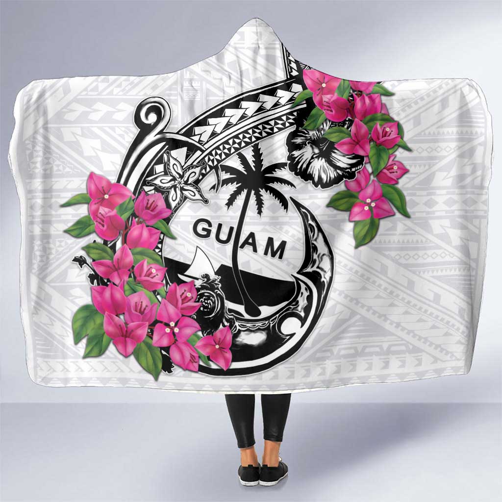 Guam Chamorro Hooded Blanket Bougainvillea White Polynesian Tribal Pattern LT05 One Size White - Polynesian Pride