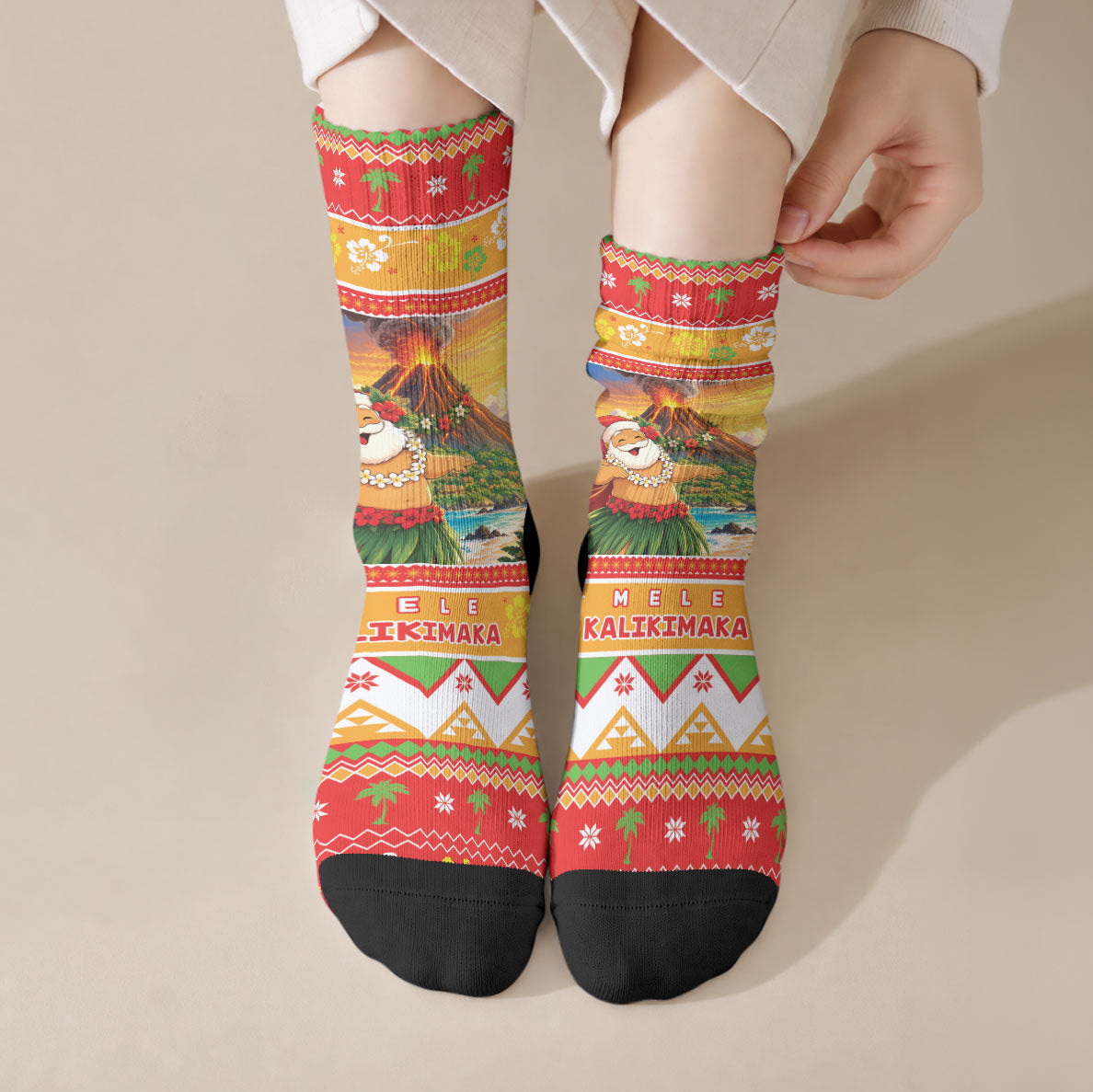 Hawaii Volcano Christmas Crew Socks Have An Explosive Christmas LT05 Crew Socks Red - Polynesian Pride