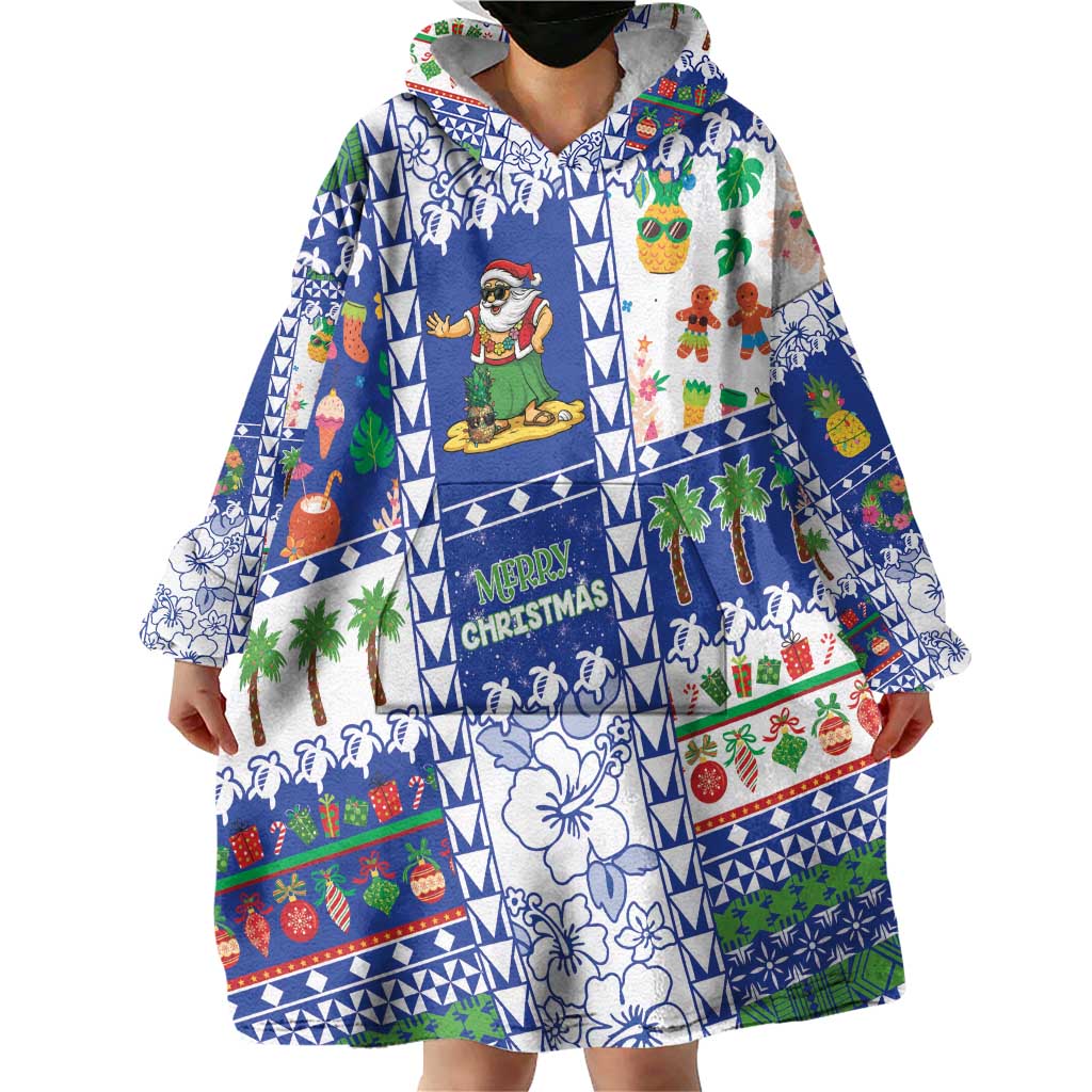Northern Mariana Islands Christmas Wearable Blanket Hoodie Festive Beach Vibes - Polynesian Pride