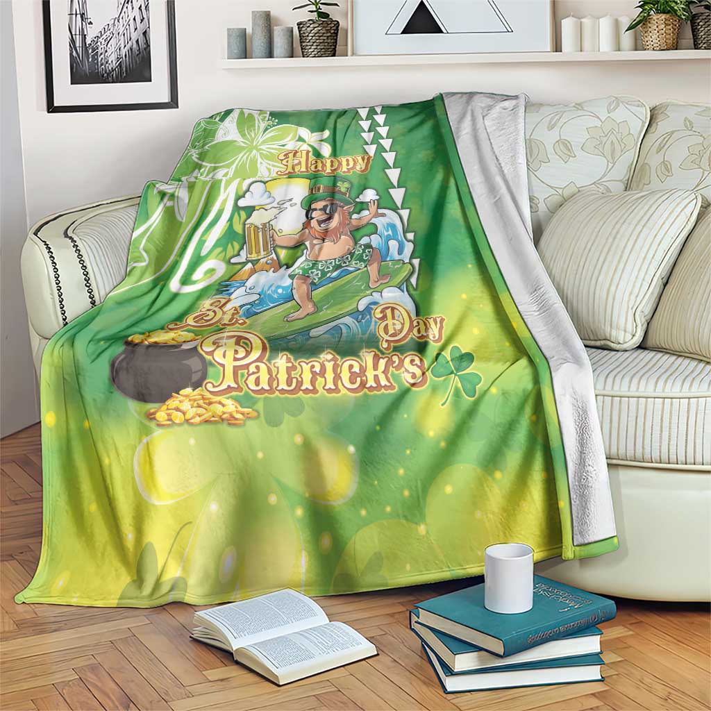 Hawaii Saint Patrick's Day Blanket Funny Surfing Leprechaun LT05 Green - Polynesian Pride
