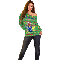 Personalised Cook Islands Christmas Off Shoulder Sweater Santa Coat Of Arms Meri Kiritimiti LT05 - Polynesian Pride