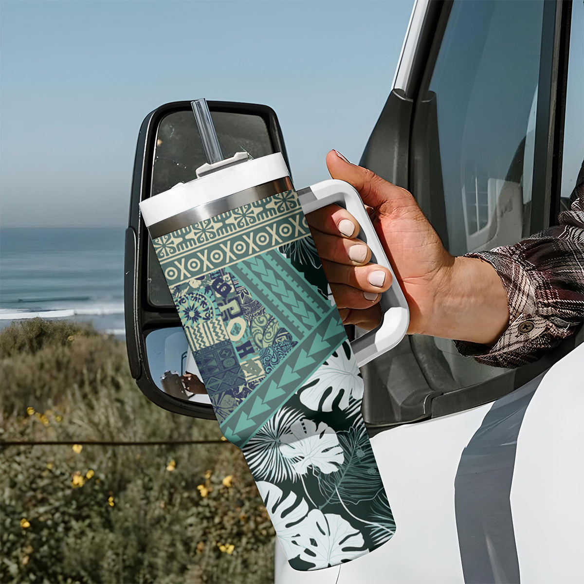 Hawaii Plant Kalo Tumbler With Handle Hawaiian Tapa Pattern