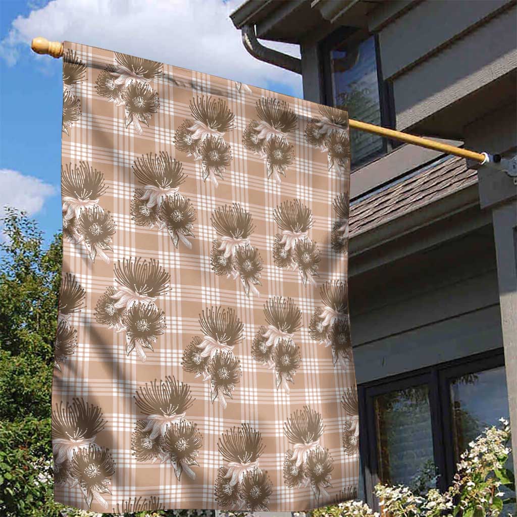Brown Palaka Hawaii Garden Flag Hawaiian Lehua Blossoms LT05 - Polynesian Pride