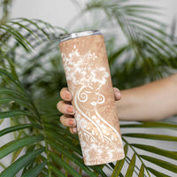 Polynesian Women's Day Skinny Tumbler Brown Hibiscus Flowers With Polynesian Pattern