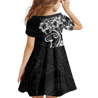 Polynesian Women's Day Family Matching Short Sleeve Bodycon Dress and Hawaiian Shirt Black Hibiscus Flowers With Polynesian Pattern