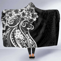 Polynesian Women's Day Hooded Blanket Black Hibiscus Flowers With Polynesian Pattern