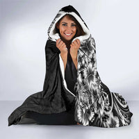 Polynesian Women's Day Hooded Blanket Black Hibiscus Flowers With Polynesian Pattern