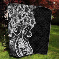 Polynesian Women's Day Quilt Black Hibiscus Flowers With Polynesian Pattern LT05 - Polynesian Pride