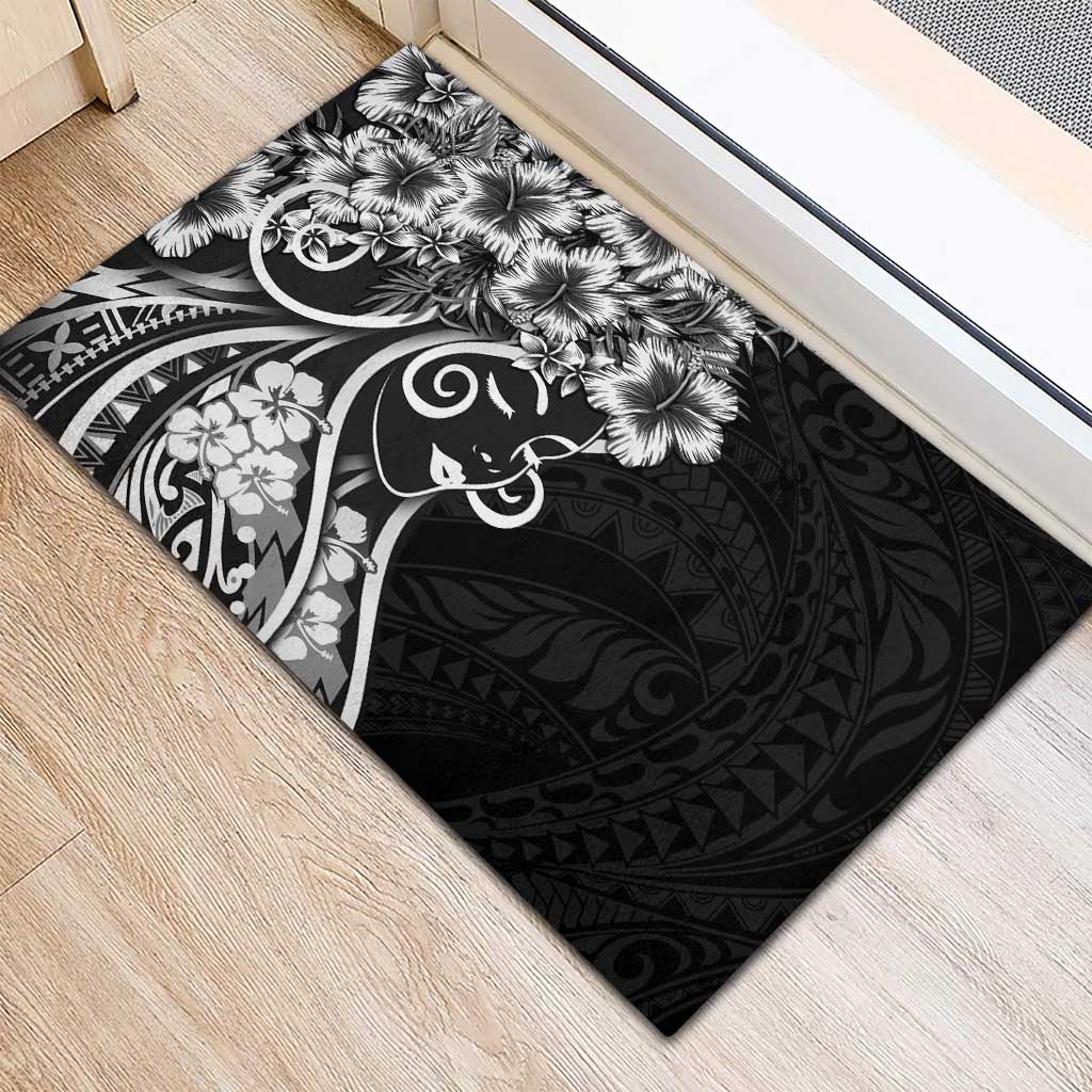 Polynesian Women's Day Rubber Doormat Black Hibiscus Flowers With Polynesian Pattern LT05 - Polynesian Pride