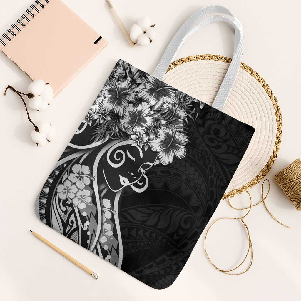 Polynesian Women's Day Tote Bag Black Hibiscus Flowers With Polynesian Pattern LT05 White Strap One Size Black - Polynesian Pride