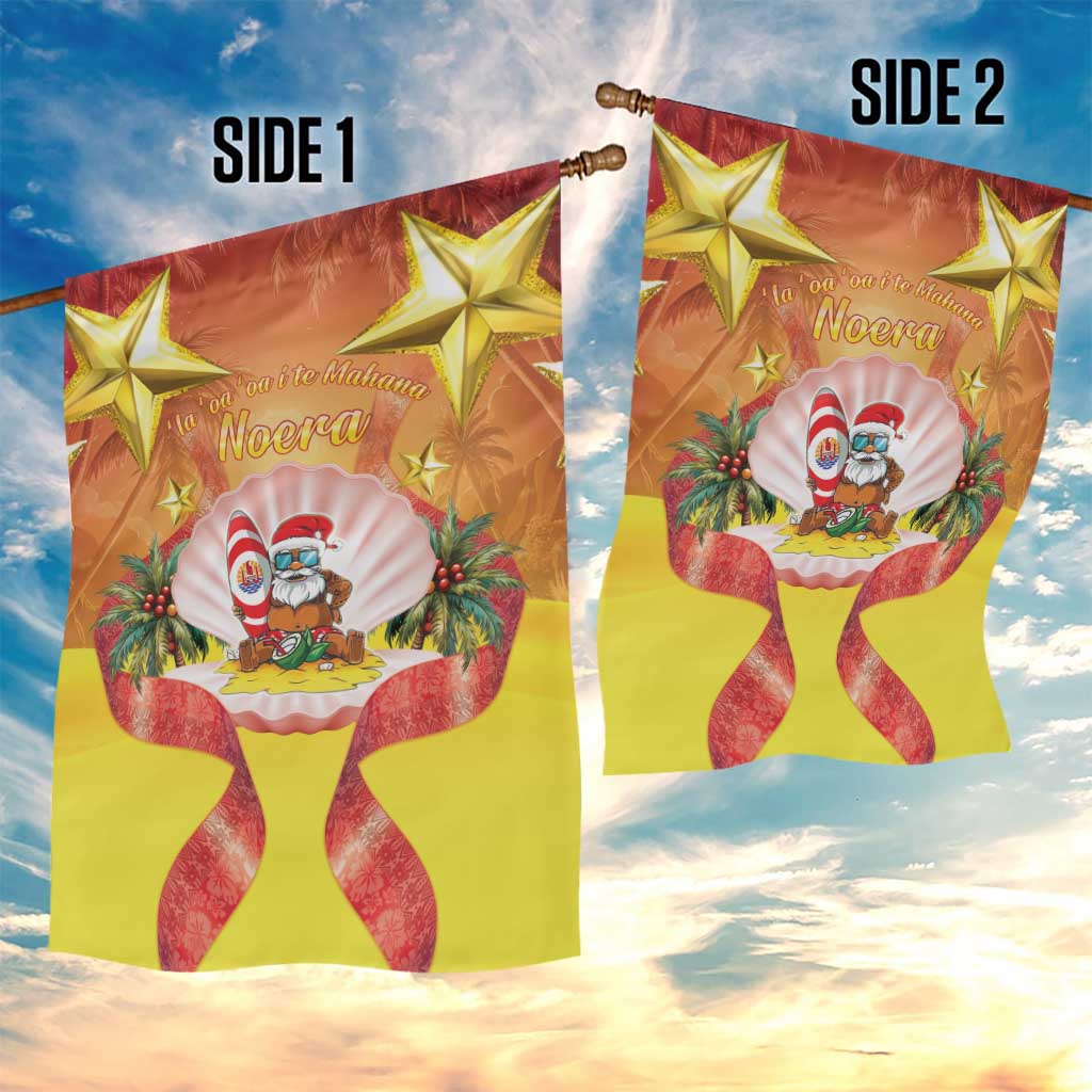 French Polynesia Christmas Garden Flag Seashell Santa Beach Vibes - Polynesian Pride