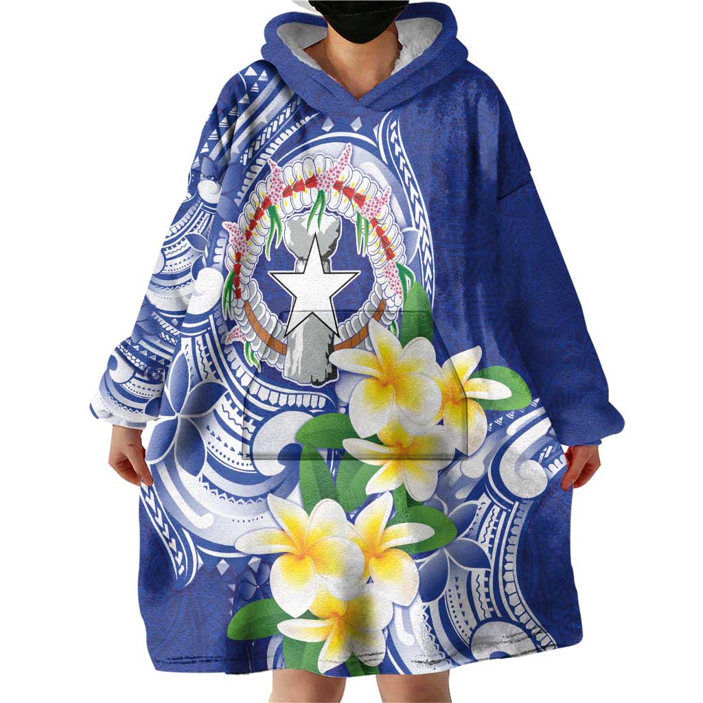 Northern Mariana Islands Wearable Blanket Hoodie Polynesian Pattern With Frangipani LT05 - Polynesian Pride