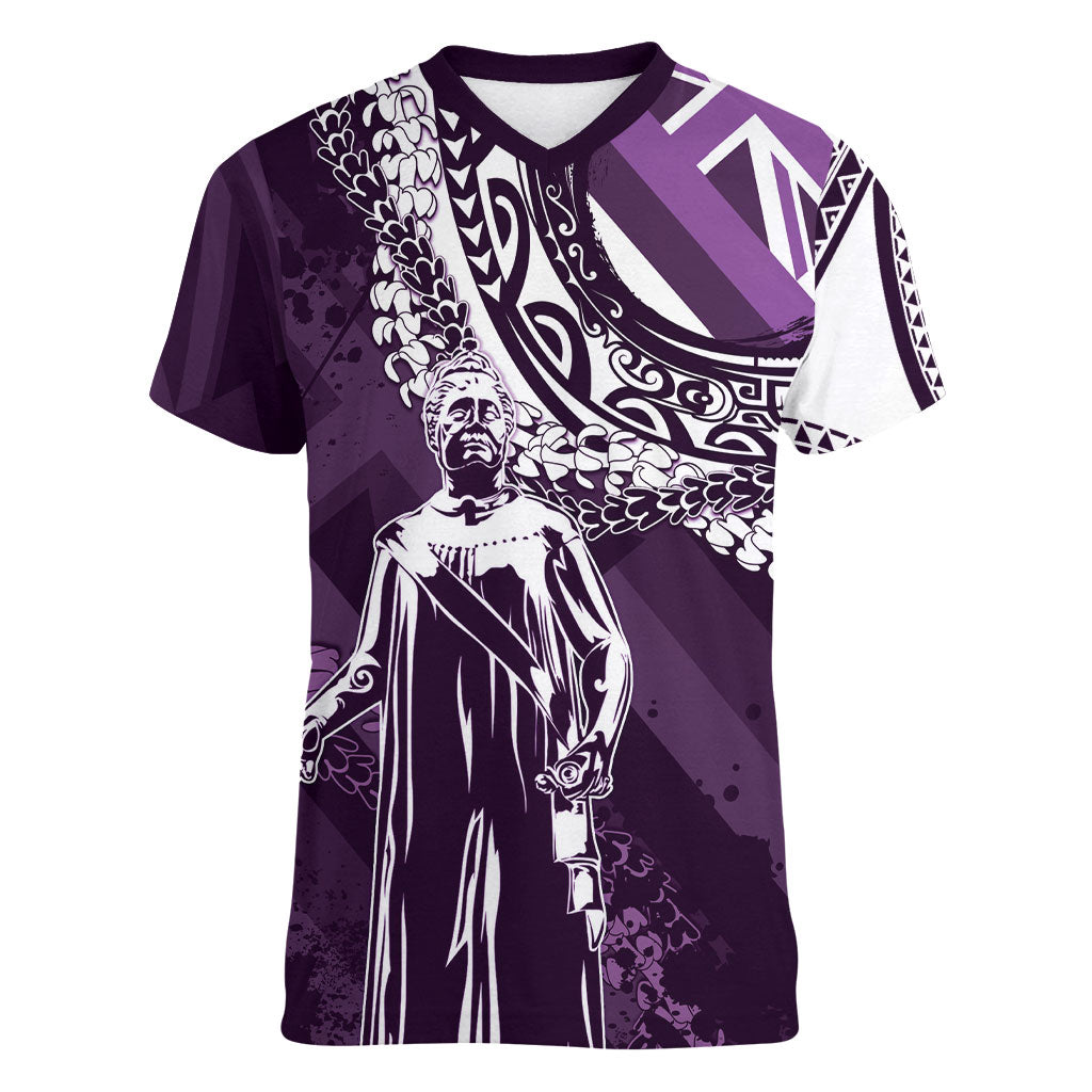 Hawaii Queen Liliuokalani Women V-Neck T-Shirt Hawaiian Maile Lei Flag Style LT05 Female Purple - Polynesian Pride