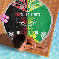 Cook Islands And Aotearoa Beach Blanket Together For Te Tiriti O Waitangi LT05 - Polynesian Pride