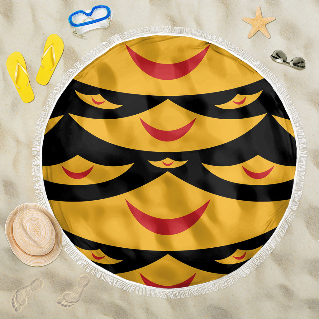 Hawaii Ahu Ula Inspired Beach Blanket Black Version