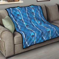 Hawaii Maile Lei Quilt With Blue Monstera Pattern