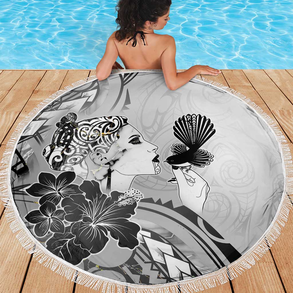 Aotearoa Maori Wahine Beach Blanket Fantail Bird Black Gold Marble LT05 - Polynesian Pride