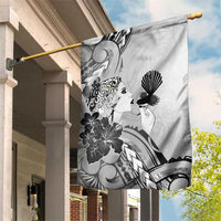 Aotearoa Maori Wahine Garden Flag Fantail Bird Black Gold Marble LT05 House Flag Black - Polynesian Pride