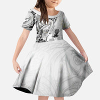 Aotearoa Maori Wahine Kid Short Sleeve Dress Fantail Bird Black Gold Marble LT05 KID Black - Polynesian Pride