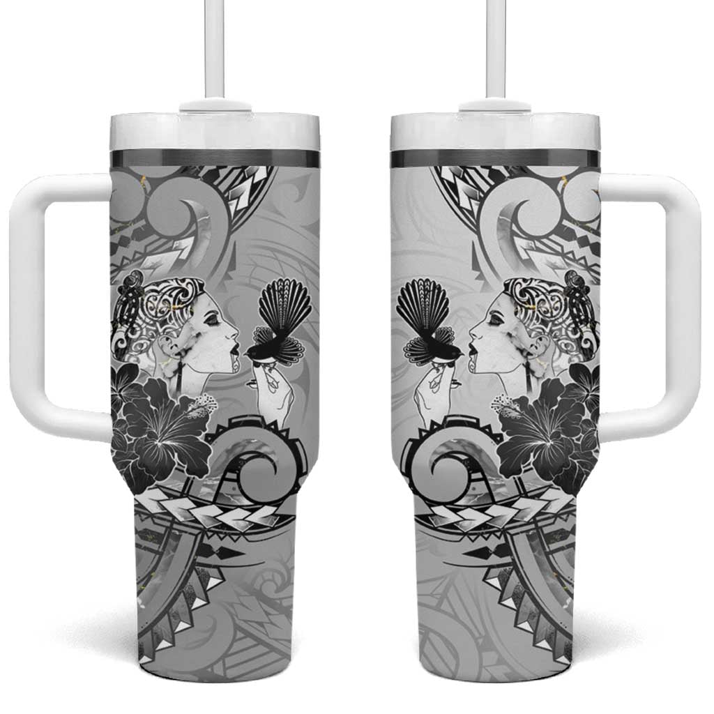 Aotearoa Maori Wahine Tumbler With Handle Fantail Bird Black Gold Marble LT05 One Size: 40 oz Black - Polynesian Pride