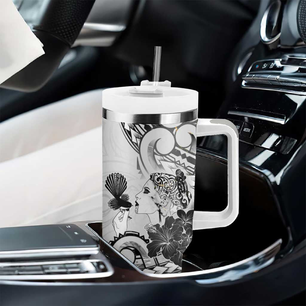 Aotearoa Maori Wahine Tumbler With Handle Fantail Bird Black Gold Marble LT05 - Polynesian Pride
