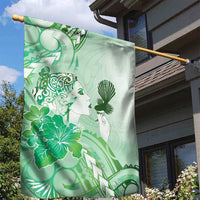 Aotearoa Maori Wahine Garden Flag Fantail Bird Green Gold Marble LT05 - Polynesian Pride