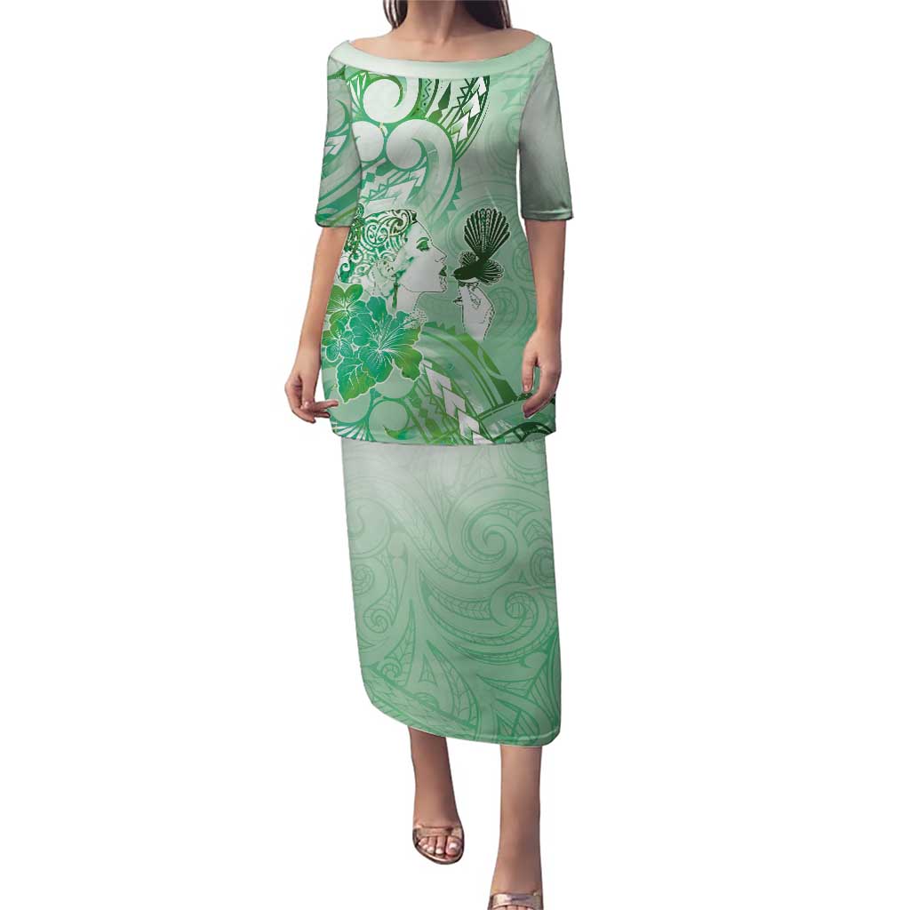 Aotearoa Maori Wahine Puletasi Fantail Bird Green Gold Marble LT05 Long Dress Green - Polynesian Pride