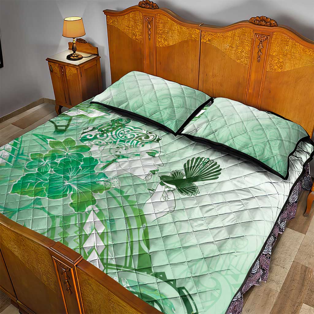 Aotearoa Maori Wahine Quilt Bed Set Fantail Bird Green Gold Marble LT05 - Polynesian Pride