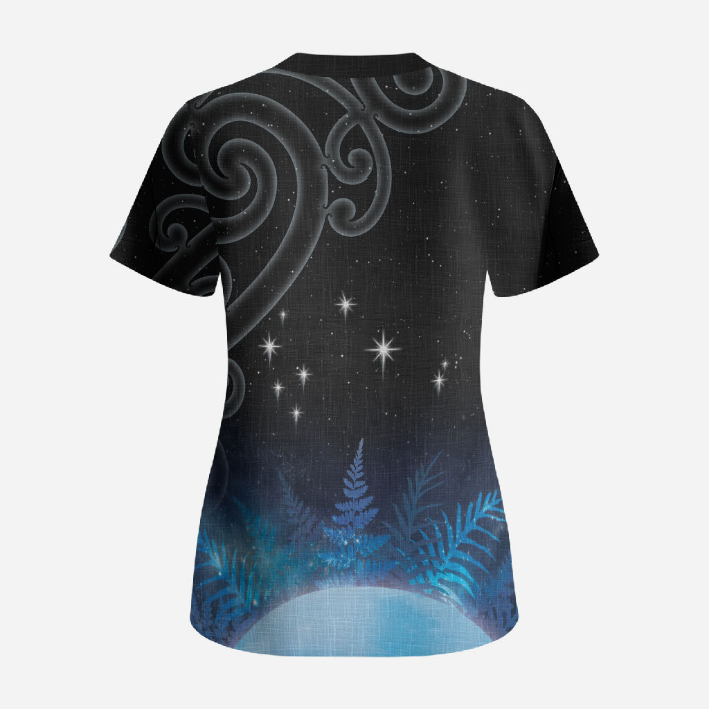 New Zealand Matariki Scrub Top Pleiades Star Cluster Blue Galaxy LT05 - Polynesian Pride