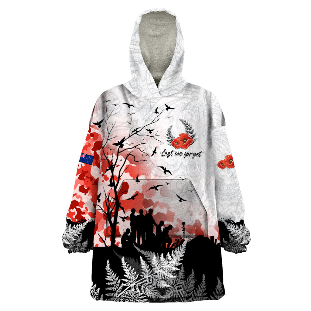 Kei Wareware Tatou New Zealand ANZAC Day Wearable Blanket Hoodie Lest We Forget LT05 One Size White - Polynesian Pride