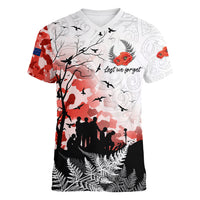 Kei Wareware Tatou New Zealand ANZAC Day Women V Neck T Shirt Lest We Forget LT05 Female White - Polynesian Pride