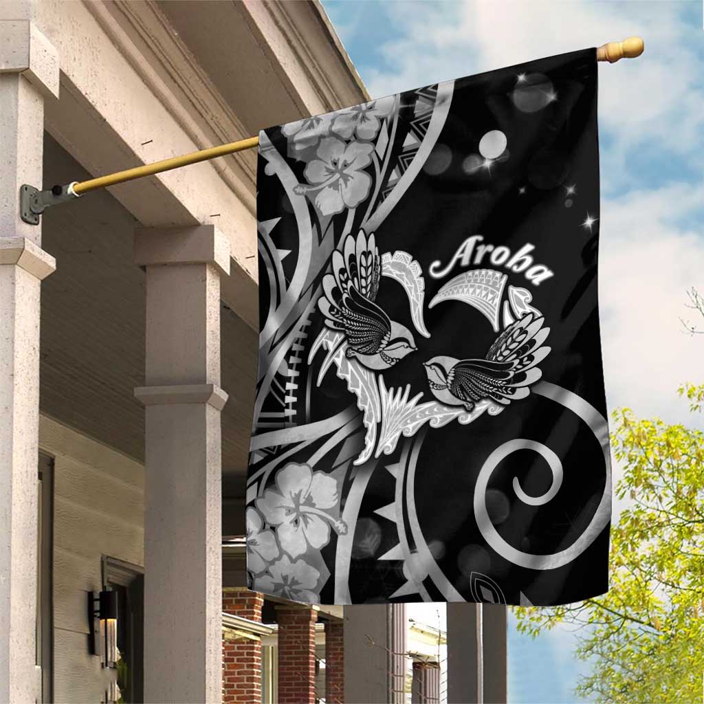 New Zealand Valentine Garden Flag Aroha Gray Piwakawaka LT05 House Flag Gray - Polynesian Pride
