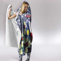 Wake Island Hooded Blanket Tribal Pattern With Hibiscus Flowers LT05 - Polynesian Pride