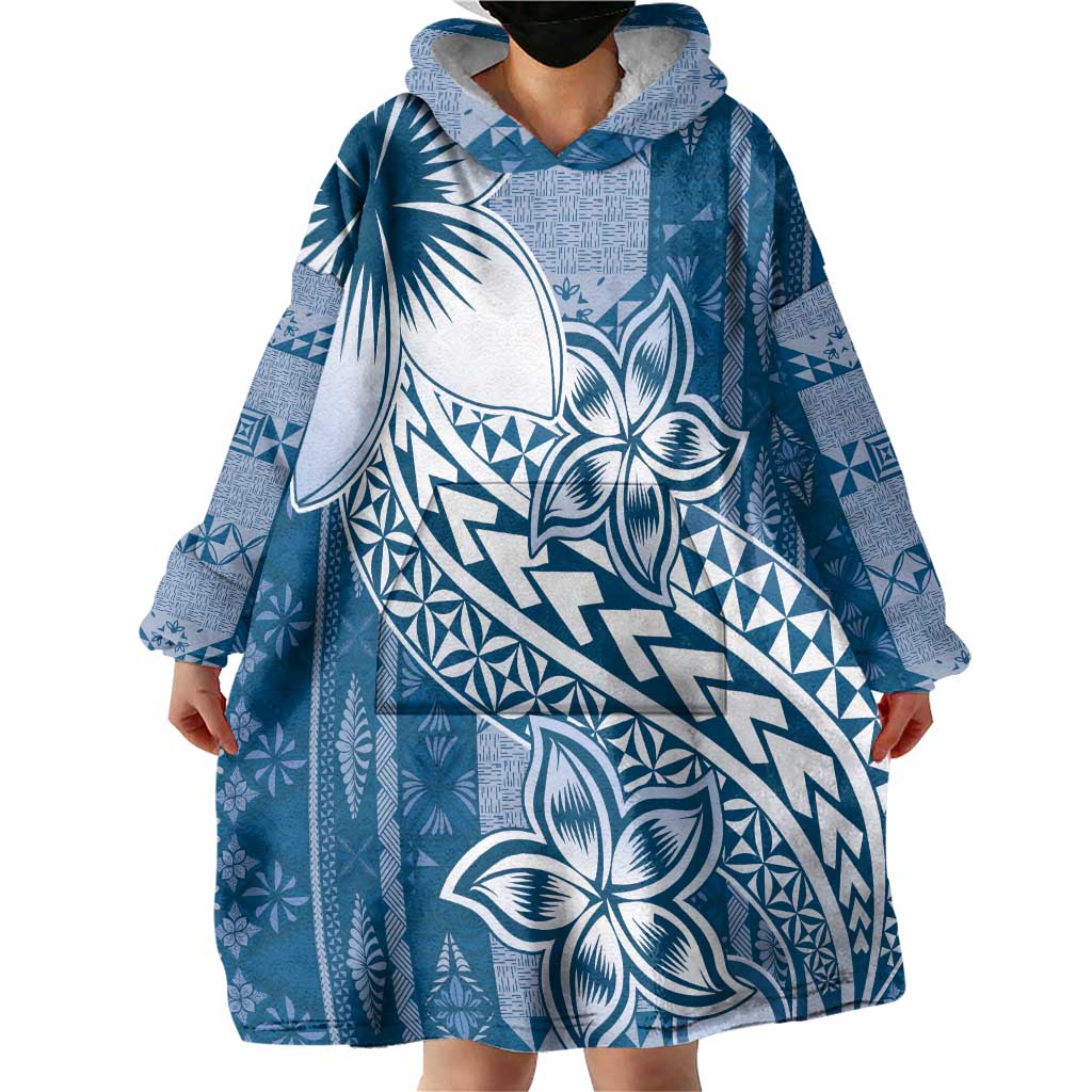Tonga Kupesi Ngatu Wearable Blanket Hoodie Vintage Blue Plumeria
