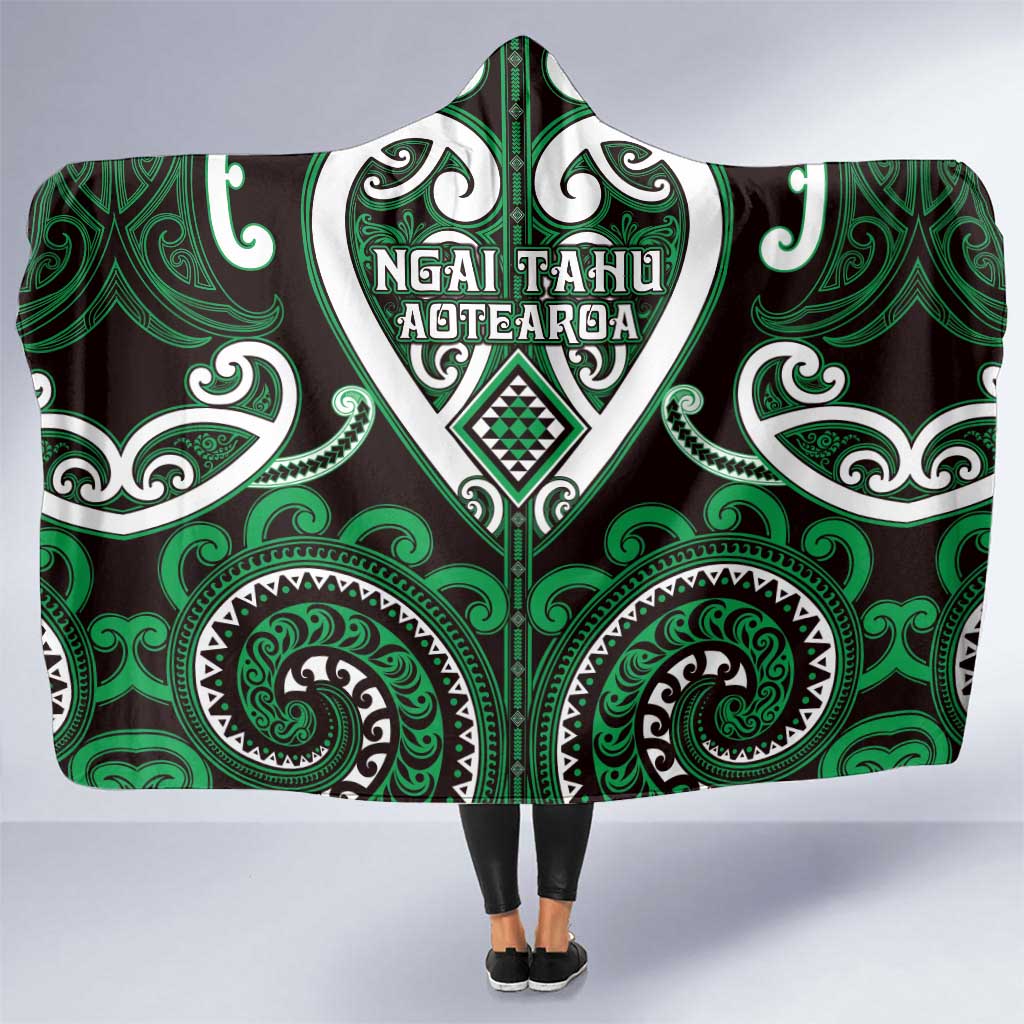 Aotearoa Ngai Tahu Hooded Blanket Maori Tribal Pattern