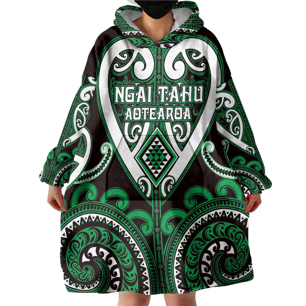 Custom Aotearoa Ngai Tahu Wearable Blanket Hoodie Maori Tribal Pattern LT05 - Polynesian Pride