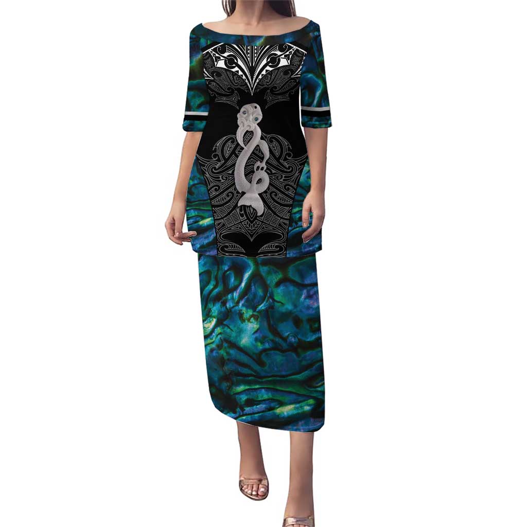 New Zealand Aotearoa Puletasi Maori Taniwha Paua Shell LT05 Long Dress Black - Polynesian Pride