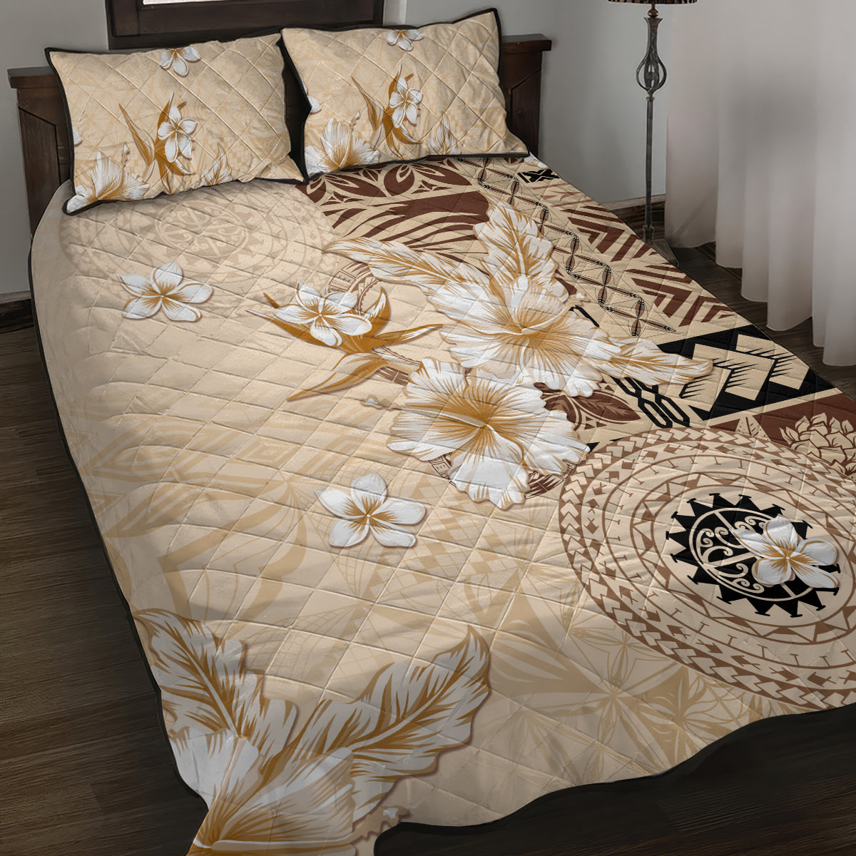 Samoa Siapo Pattern With Beige Hibiscus Quilt Bed Set