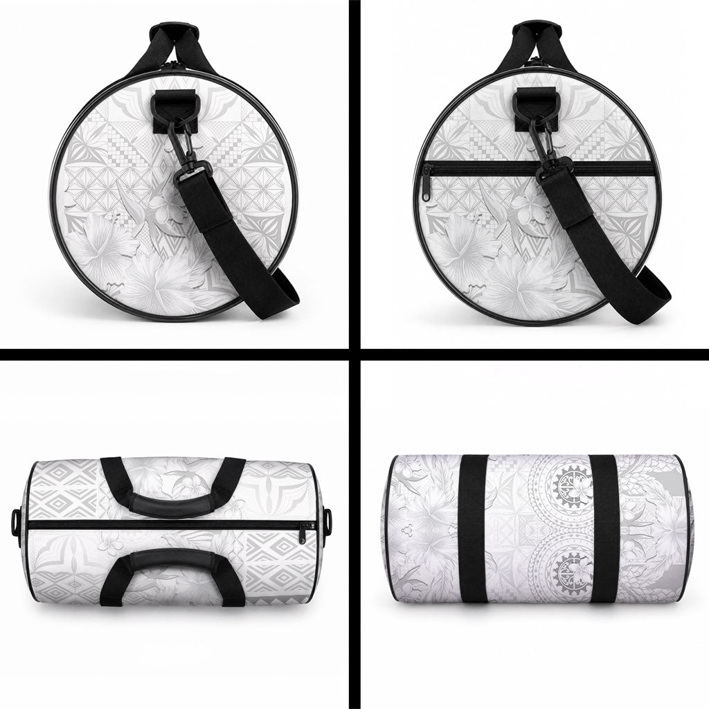 Samoa Siapo Pattern With White Hibiscus Duffle Bag